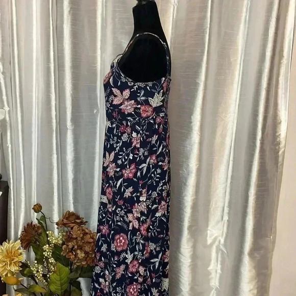 Old Navy XXL(16) Navy Floral Spaghetti Straps Crinkle Maxi Dress - Picture 4 of 9